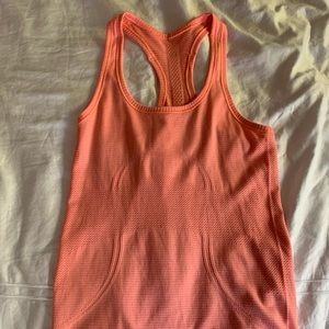 EUC Lululemon Speed Swiftly tank size 4